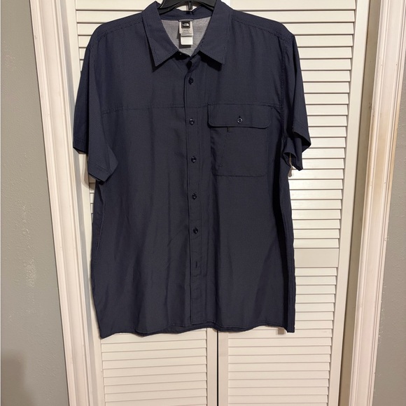 The North Face Other - NWOT The North Face Men's Navy Blue Short Sleeve Shirt